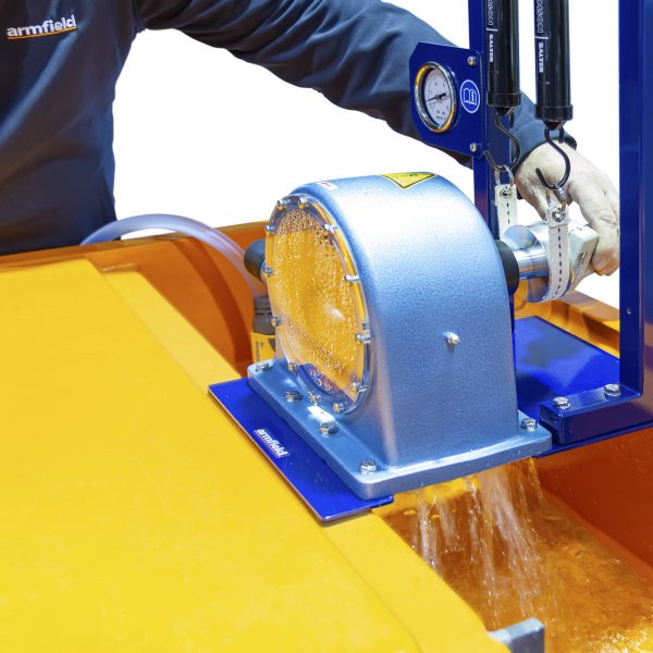 F1-25佩尔顿水轮机演示装置 - J9集团仪器设备中国有限公司